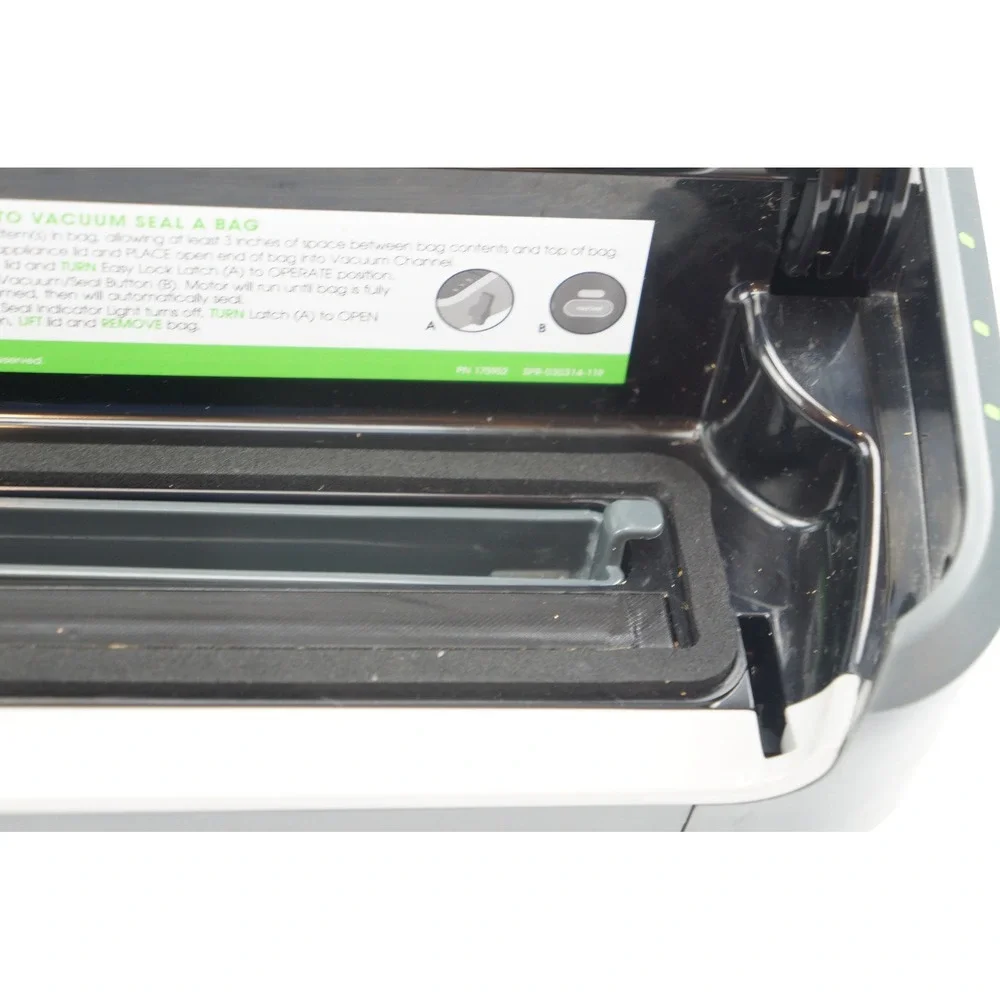 FoodSaver Vacuum Sealer FM2000-015 Black Accessory Port GC Tested Works